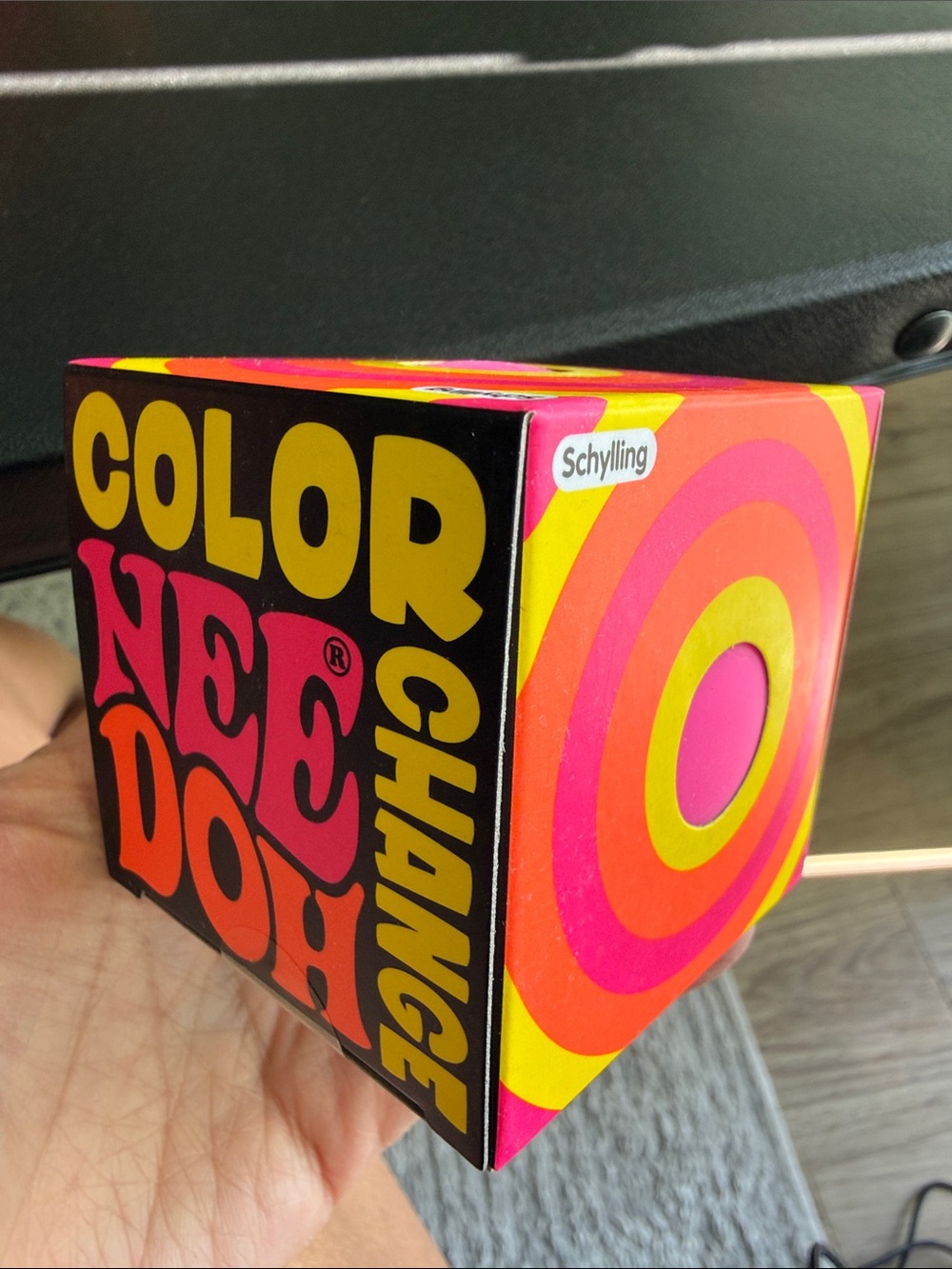 BNIB NeeDoh Color Changing, Pink